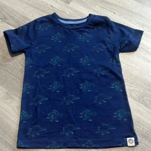 Free planet tshirt size 5 dyno